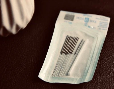 Needle in Carrer za hišne ljubljenčke : Tehnologija Microneedle: inženirska p...